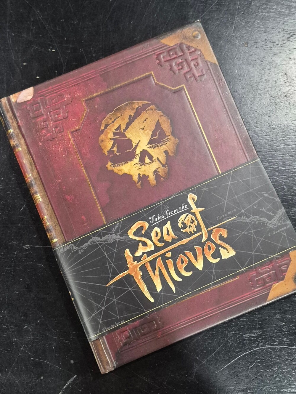 XBOX - Tales from the Sea of Thieves - Book from Xbox Game Sea Of Thieves